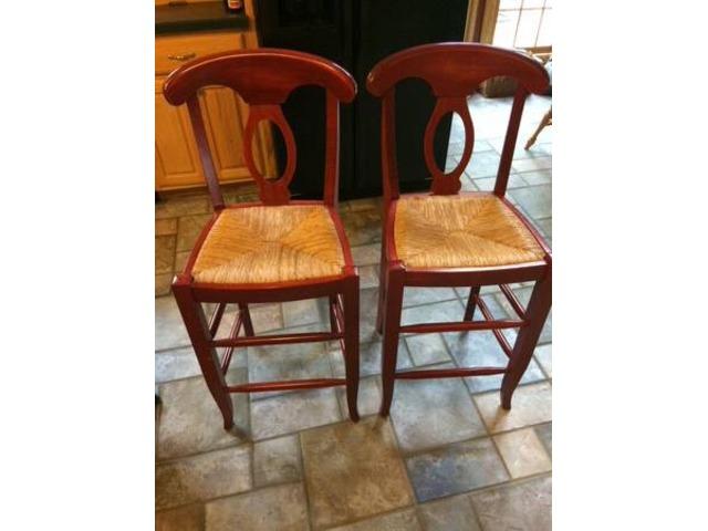 2 Pottery Barn Bar Stools In Chardon Geauga County Ohio