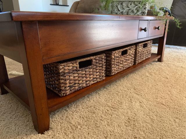 Pottery Barn Coffee Table In Montrose Montrose County Colorado